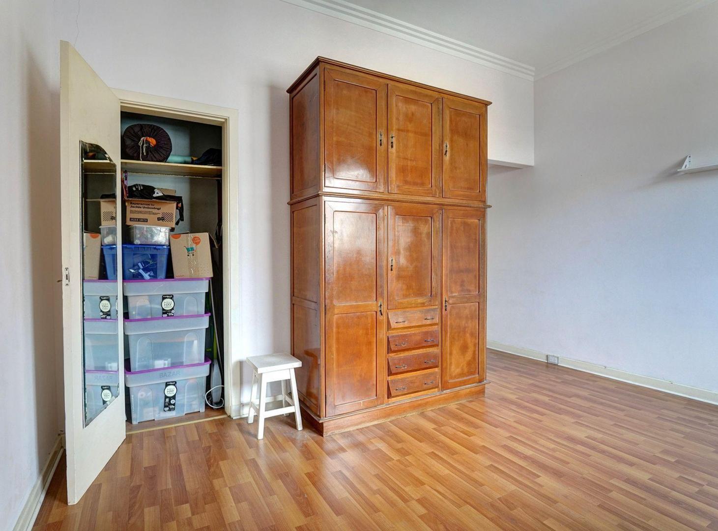 Foto de VENTA DEPARTAMENTO 3 AMBIENTES BALVANERA ESCALERA, imagen 5