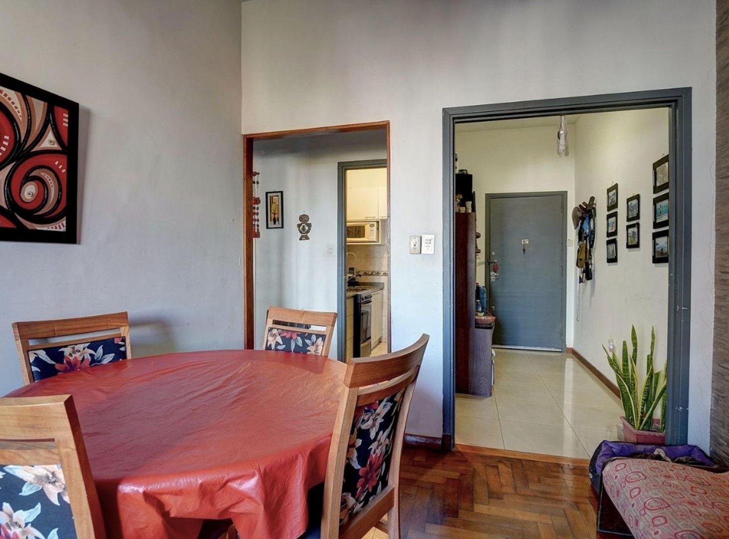 Foto de Venta PH 3 ambientes con Patio Balcón P Chacabuco, imagen 3