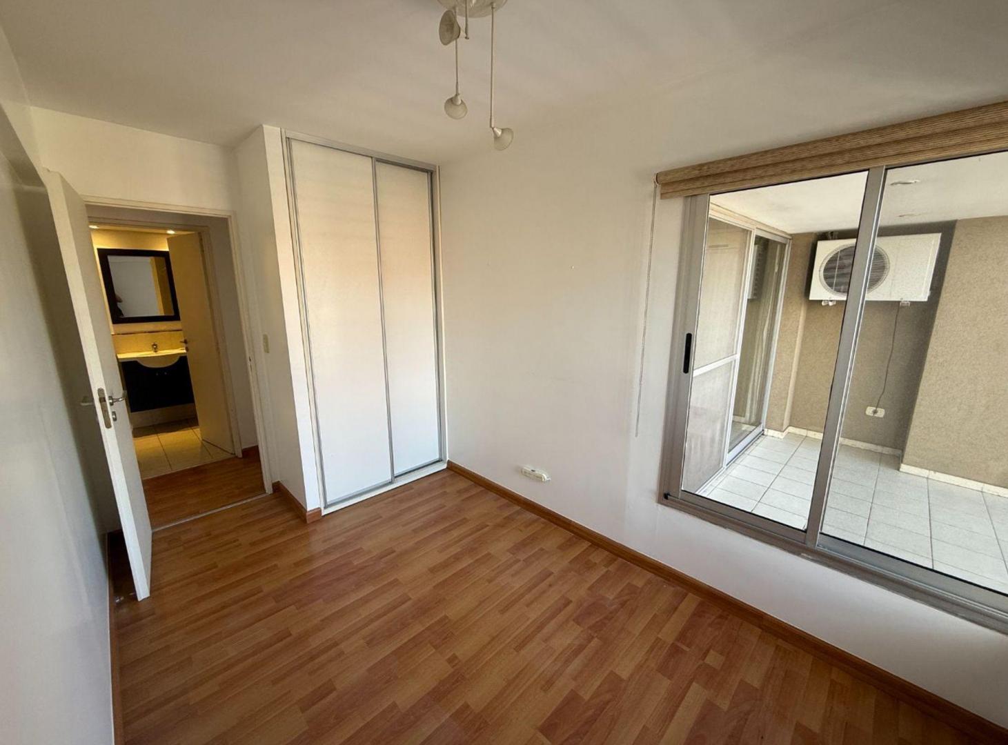 Foto de Venta Departamento 3 Ambientes San Isidro, imagen 2