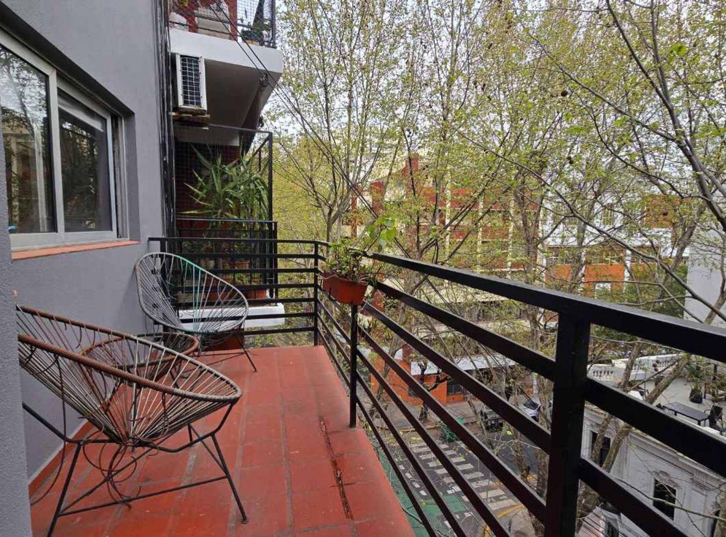 Foto de DEPARTAMENTO 3 AMBIENTES BALCON CORRIDO EN ALMAGRO, imagen 1