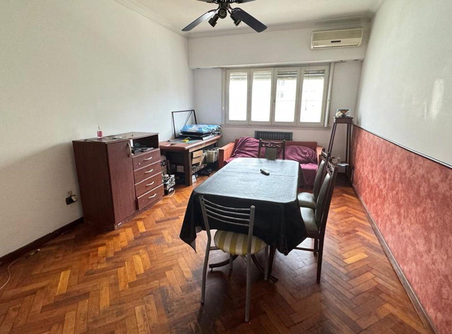 Foto de VENTA DEPARTAMENTO 4 AMBIENTES CON BALCON ALMAGRO, imagen 4