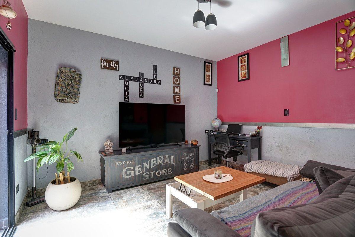 Foto de Venta Casa 4 Ambientes Lomas del Mirador, imagen 5