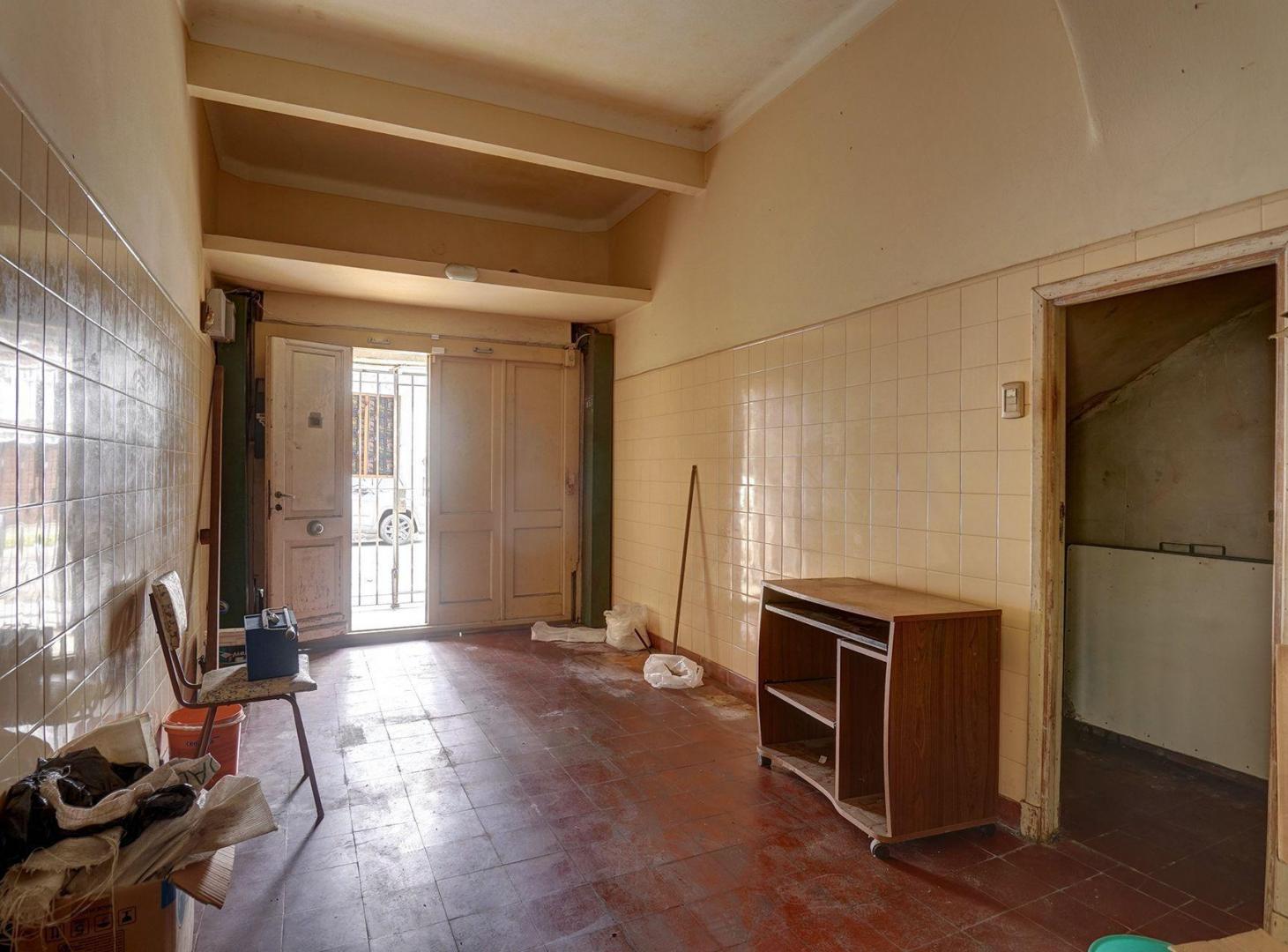 Foto de CASA EN VENTA MULTIFAMILIAR VICENTE LOPEZ RECICLAR, imagen 2