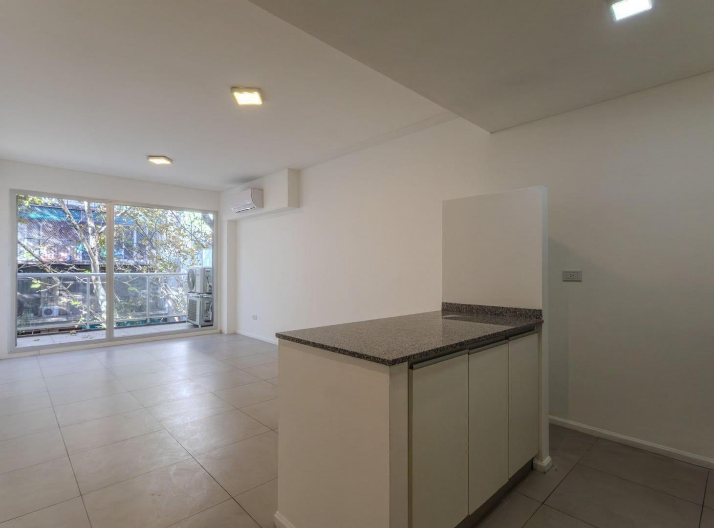 Foto de VENTA DEPARTAMENTO 2 AMBIENTES UBICADO EN PALERMO, imagen 1