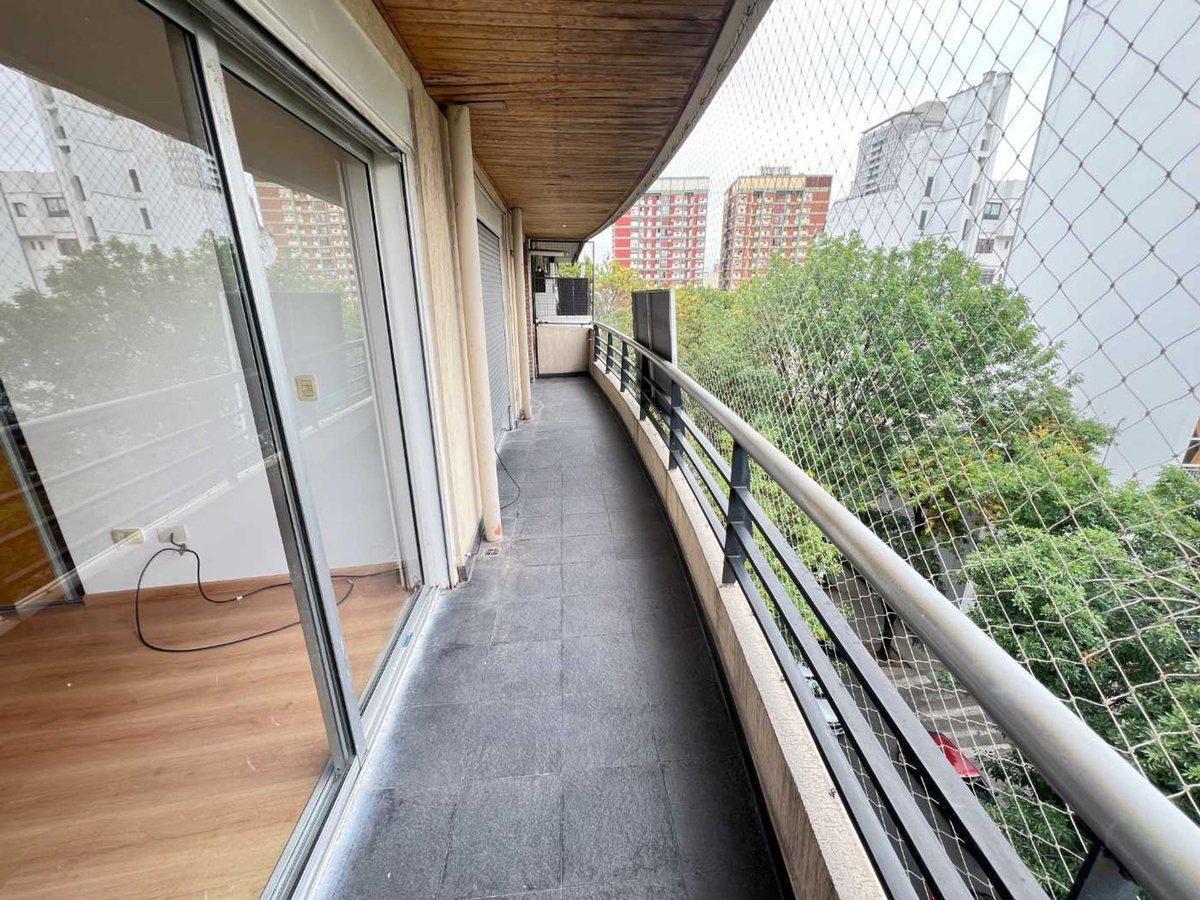 Foto de VENTA DEPARTAMENTO 3 AMB EN CABALLITO C/ BALCON, imagen 2