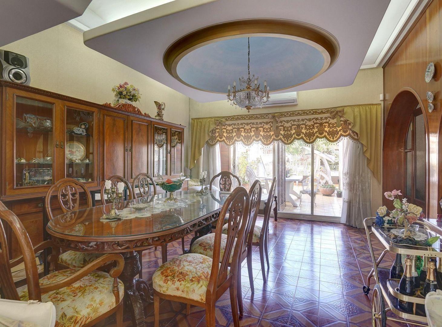 Foto de Venta Casa 5 Ambientes Versalles, imagen 1