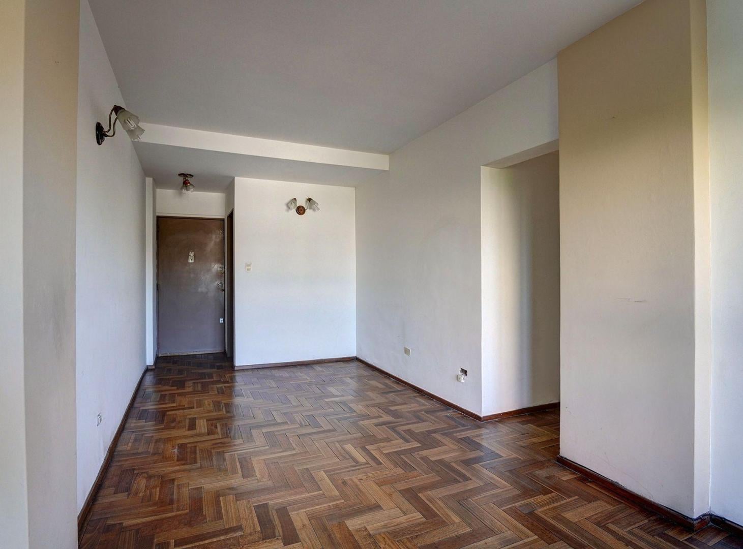 Foto de VENTA DEPARTAMENTO 4 AMBIENTES SAN CRISTOBAL, imagen 5