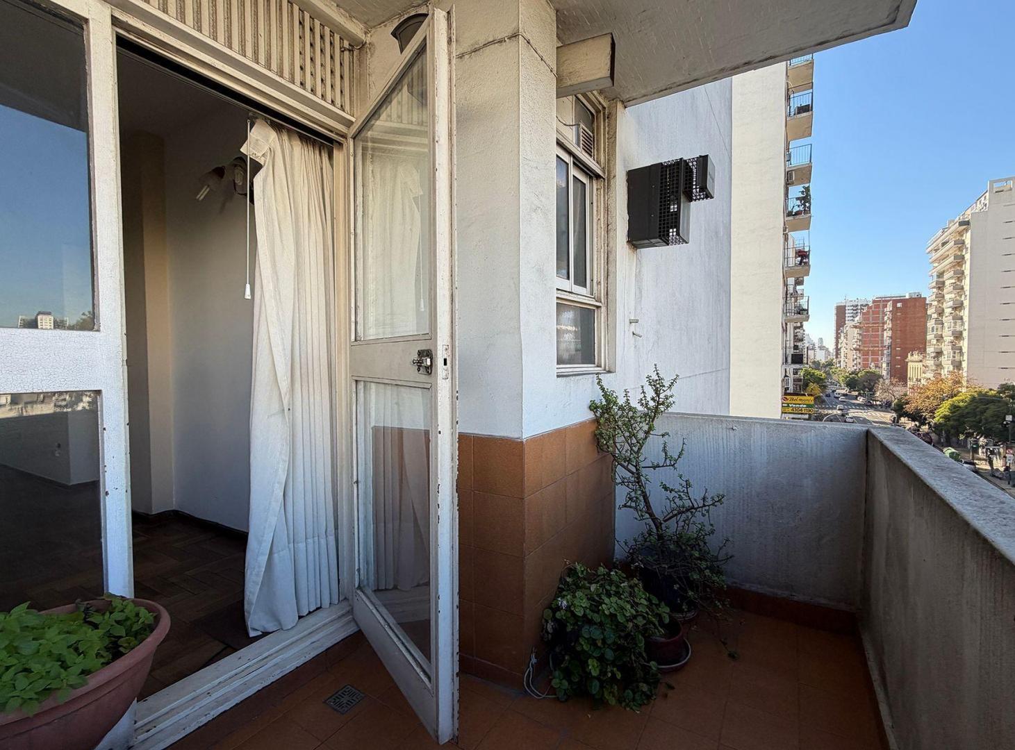Foto de VENTA DEPARTAMENTO 4 AMBIENTES SAN CRISTOBAL, imagen 4