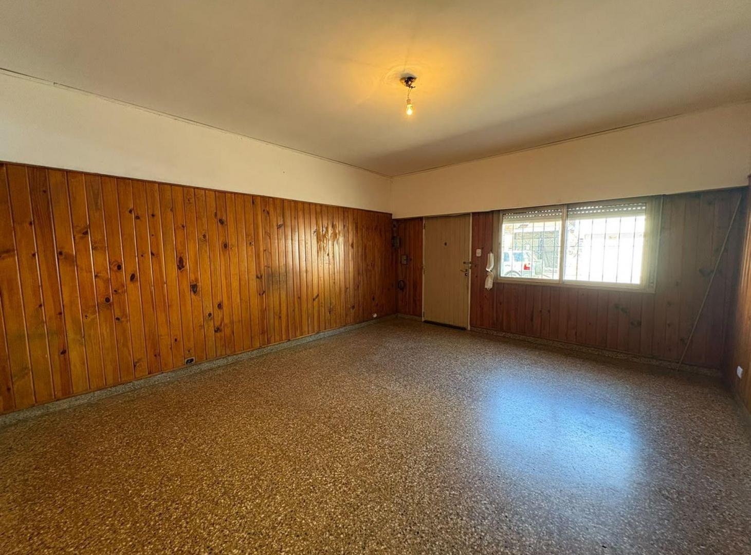 Foto de 2 PH en block | Villa Martelli | Para refaccionar, imagen 3