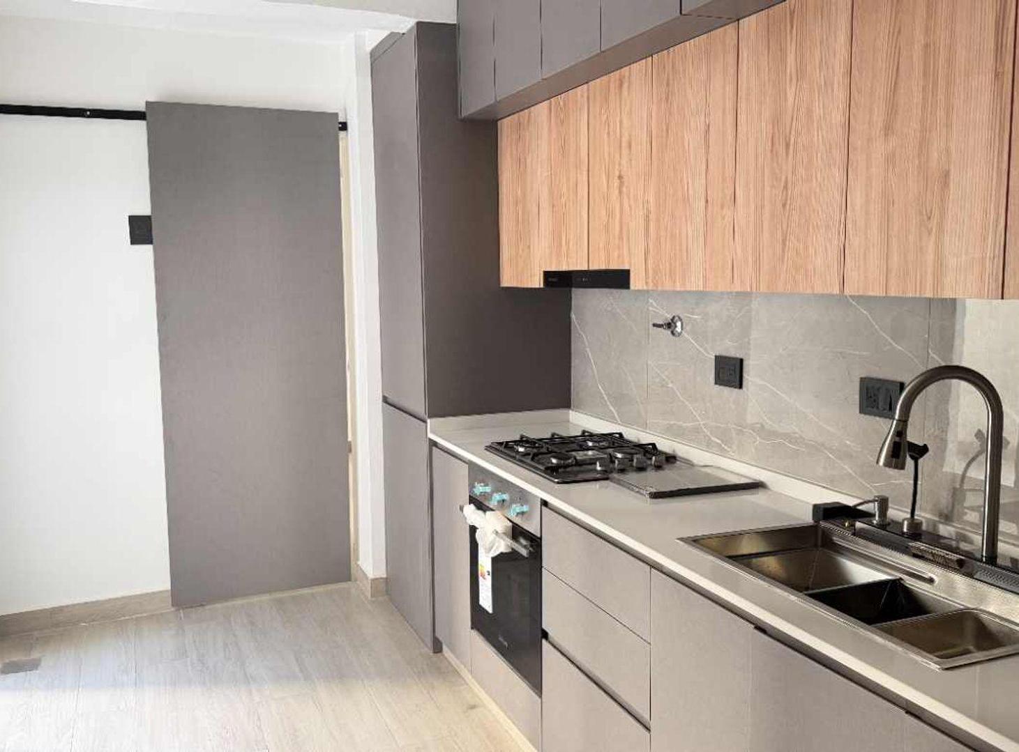 Foto de VENTA DEPARTAMENTO 4 AMBIENTES CABALLITO PATIO, imagen 1