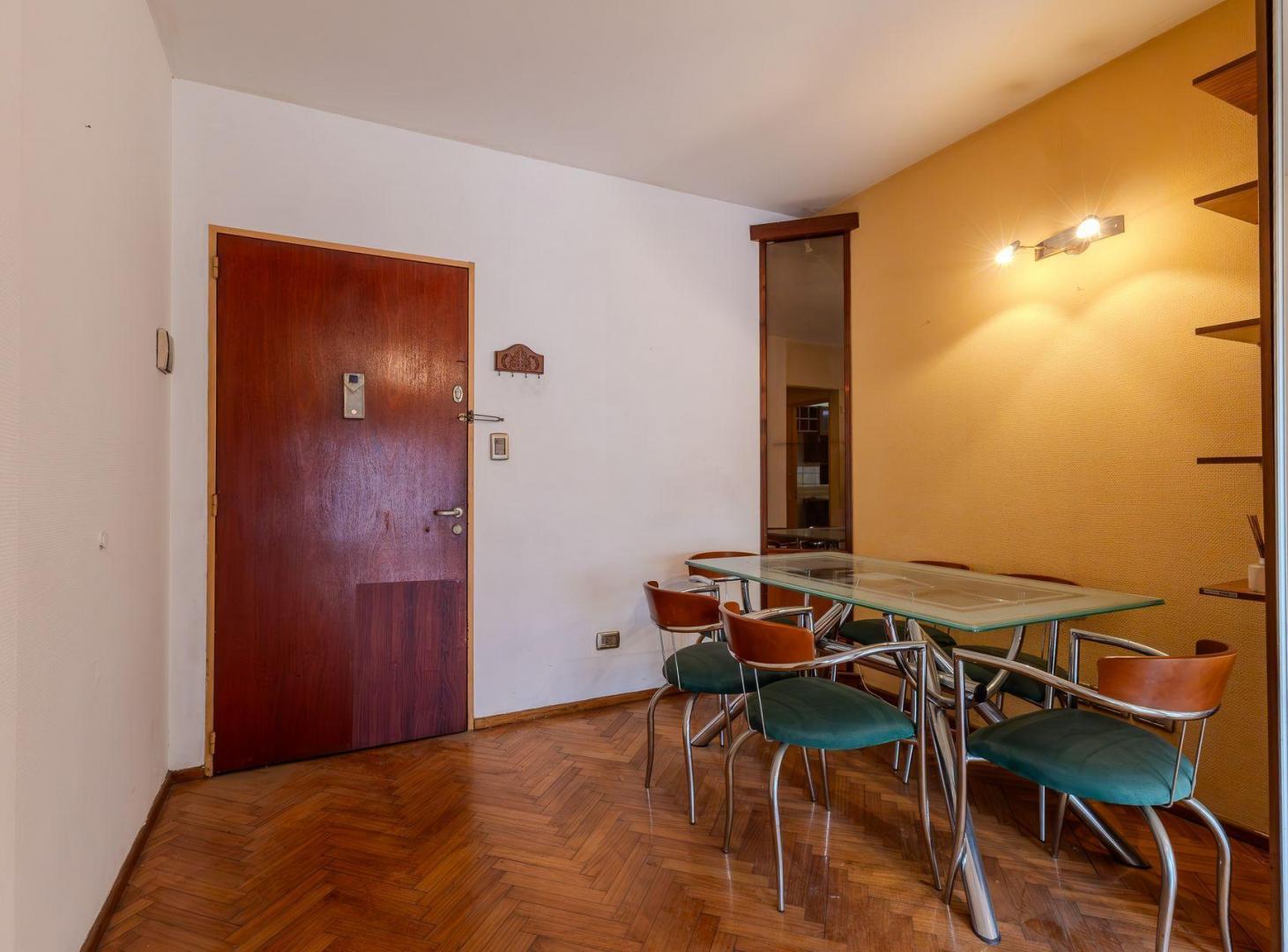 Foto de Venta Monoambiente Colegiales con balcón.Cochera, imagen 3