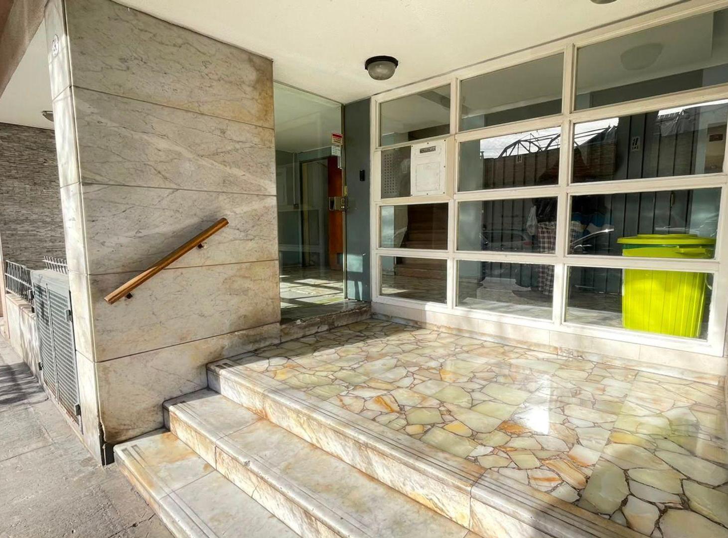 Foto de VENTA DEPARTAMENTO 2 AMB. POMPEYA A MTS. METROBUS, imagen 1