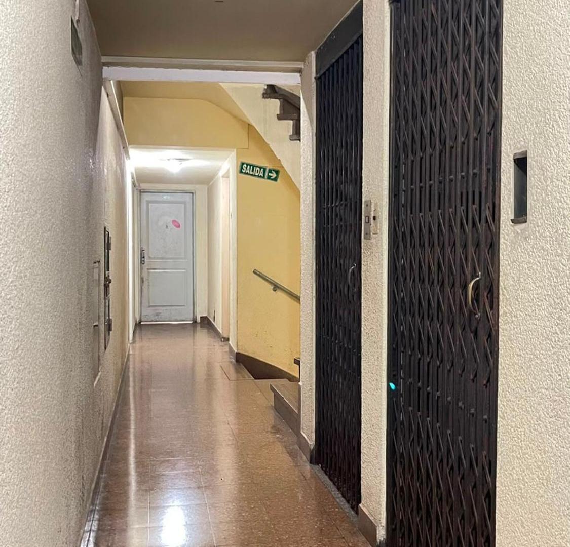 Foto de VENTA DEPARTAMENTO 2 AMB. POMPEYA A MTS. METROBUS, imagen 3