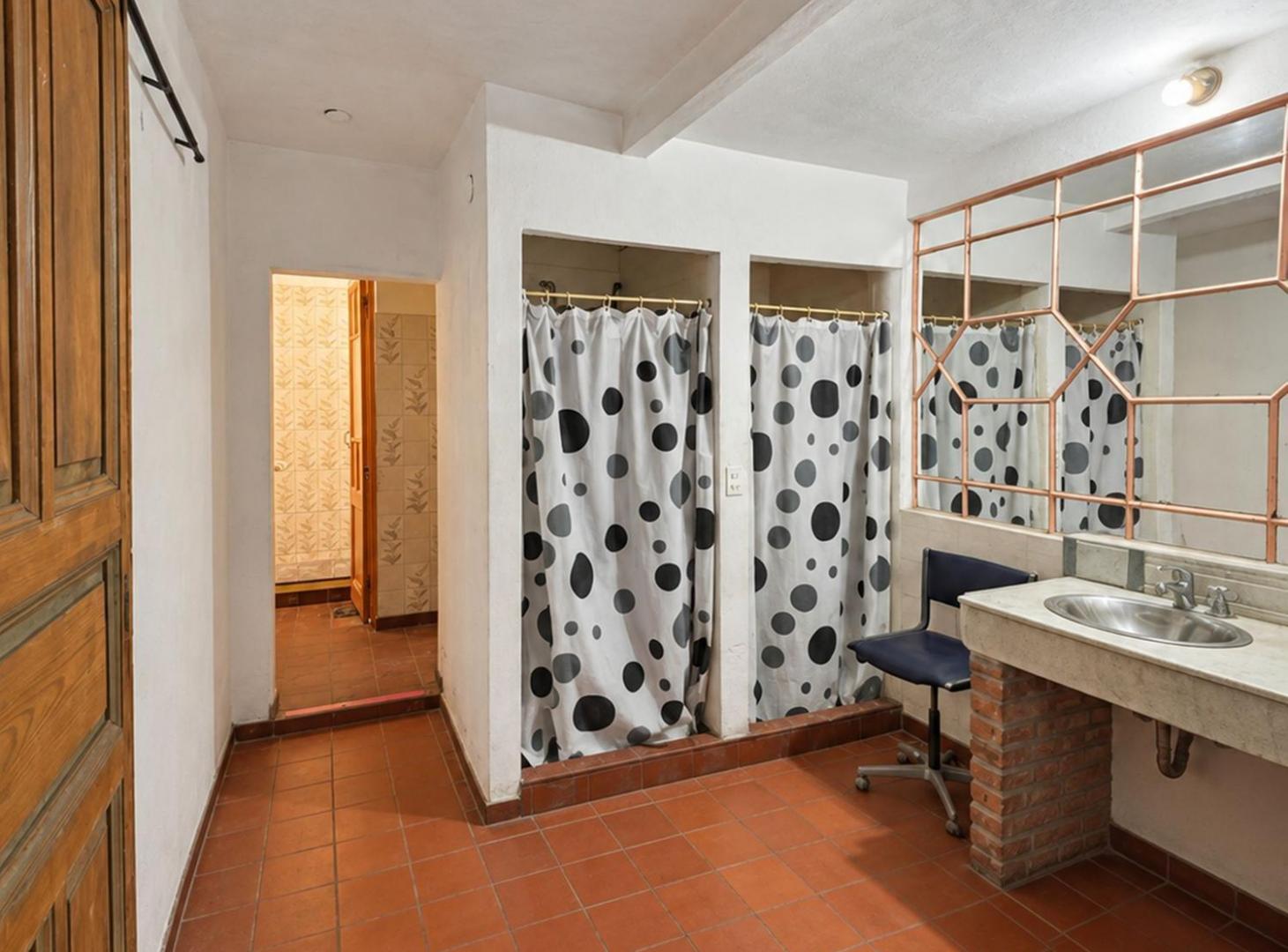 Foto de PH comercial 324 m² frente a Plaza del Congreso, imagen 5