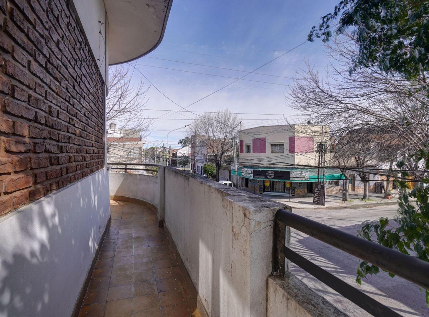 Foto de Venta PH 3 ambientes Piñeyro Avellaneda terraza, imagen 4