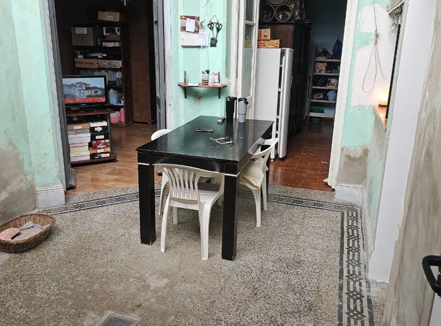 Foto de VENTA PH 3 AMBIENTES A REFACCIONAR CHACARITA, imagen 1