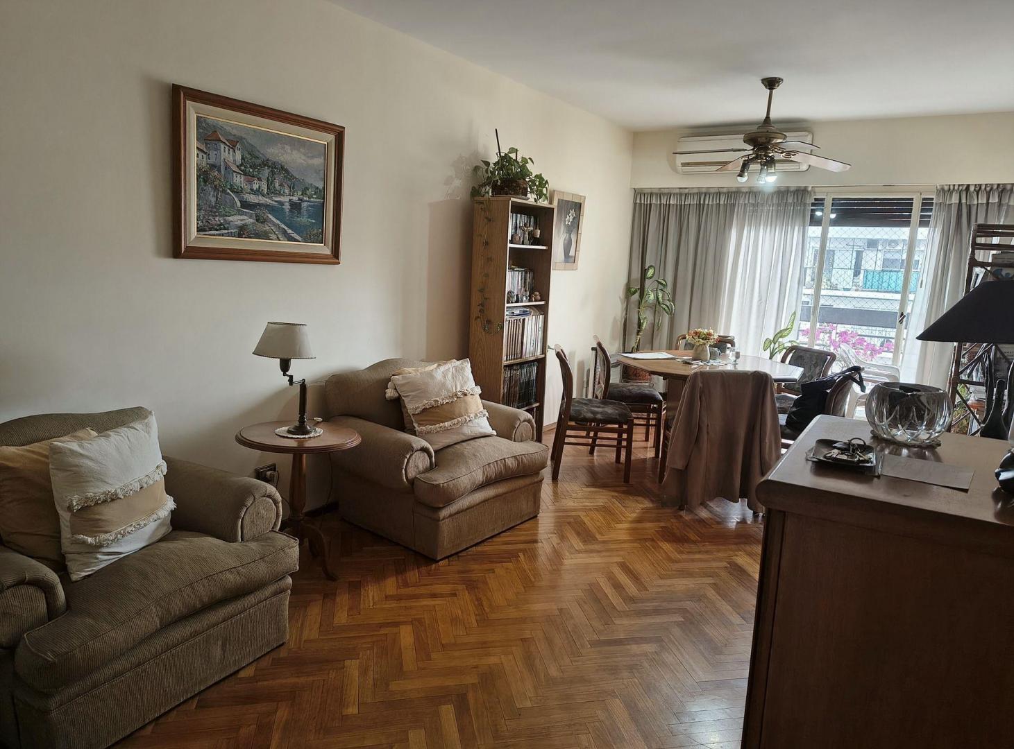 Foto de VENTA DEPARTAMENTO 4 AMBIENTES CABALLITO 2BALCONE, imagen 2