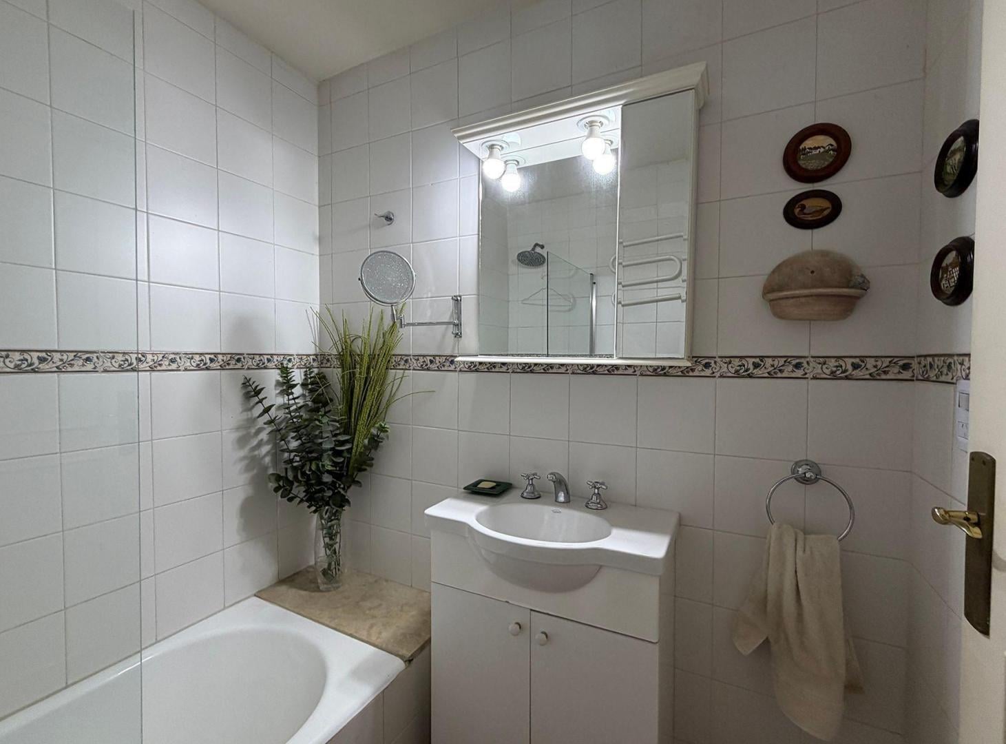 Foto de Venta departamento 2 ambientes Retiro balcón exc, imagen 5