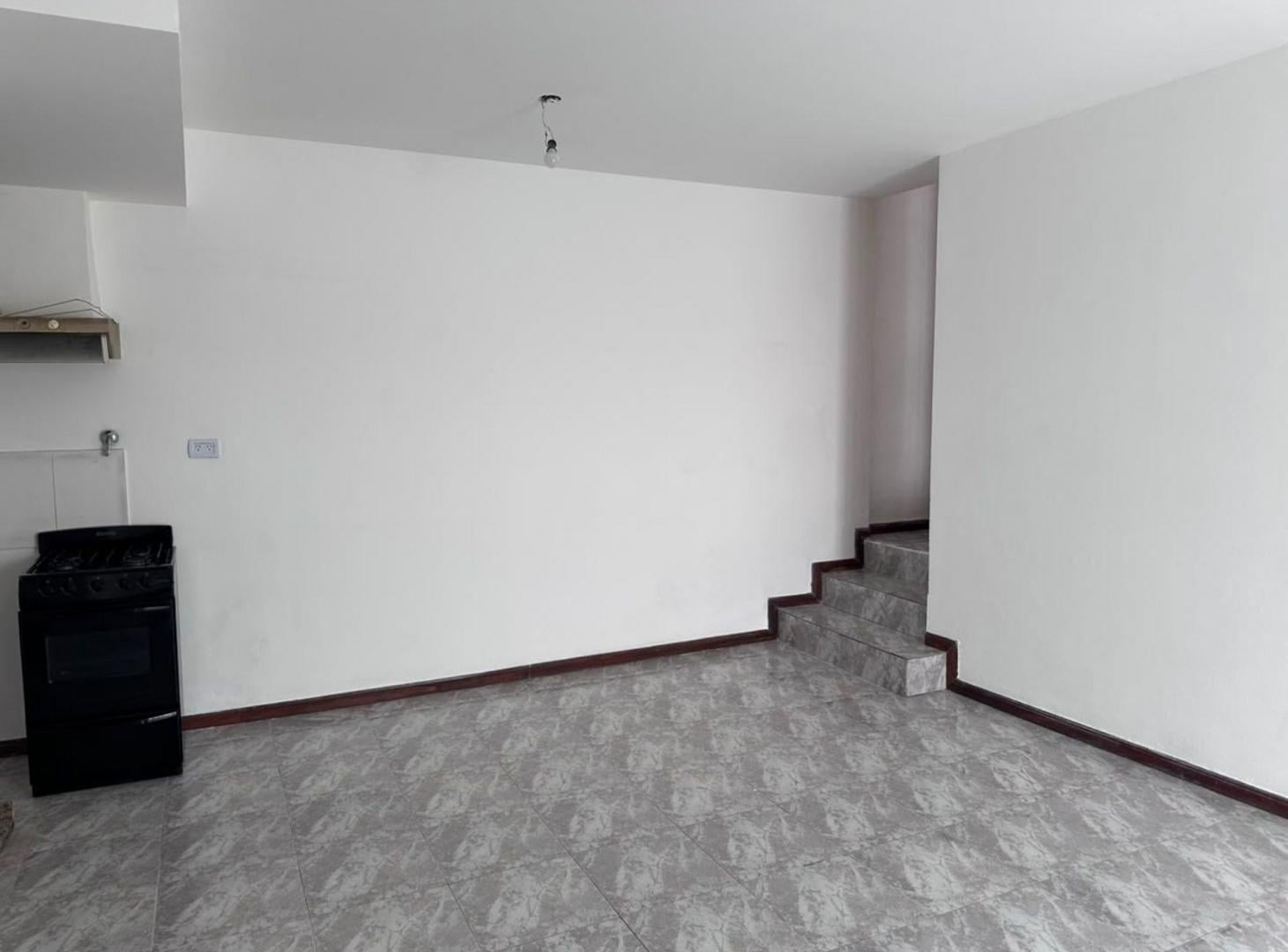 Foto de VENTA PH 2 AMB LUMINOSO CON PATIO VILLA SANTA RITA, imagen 4