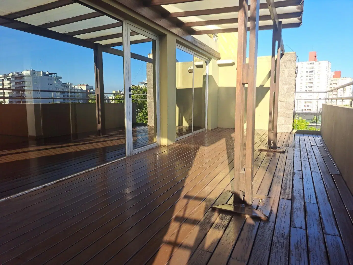 DELGADO 300 - COLEGIALES - OFICINA EN DÚPLEX C/ BALCÓN TZA! 4