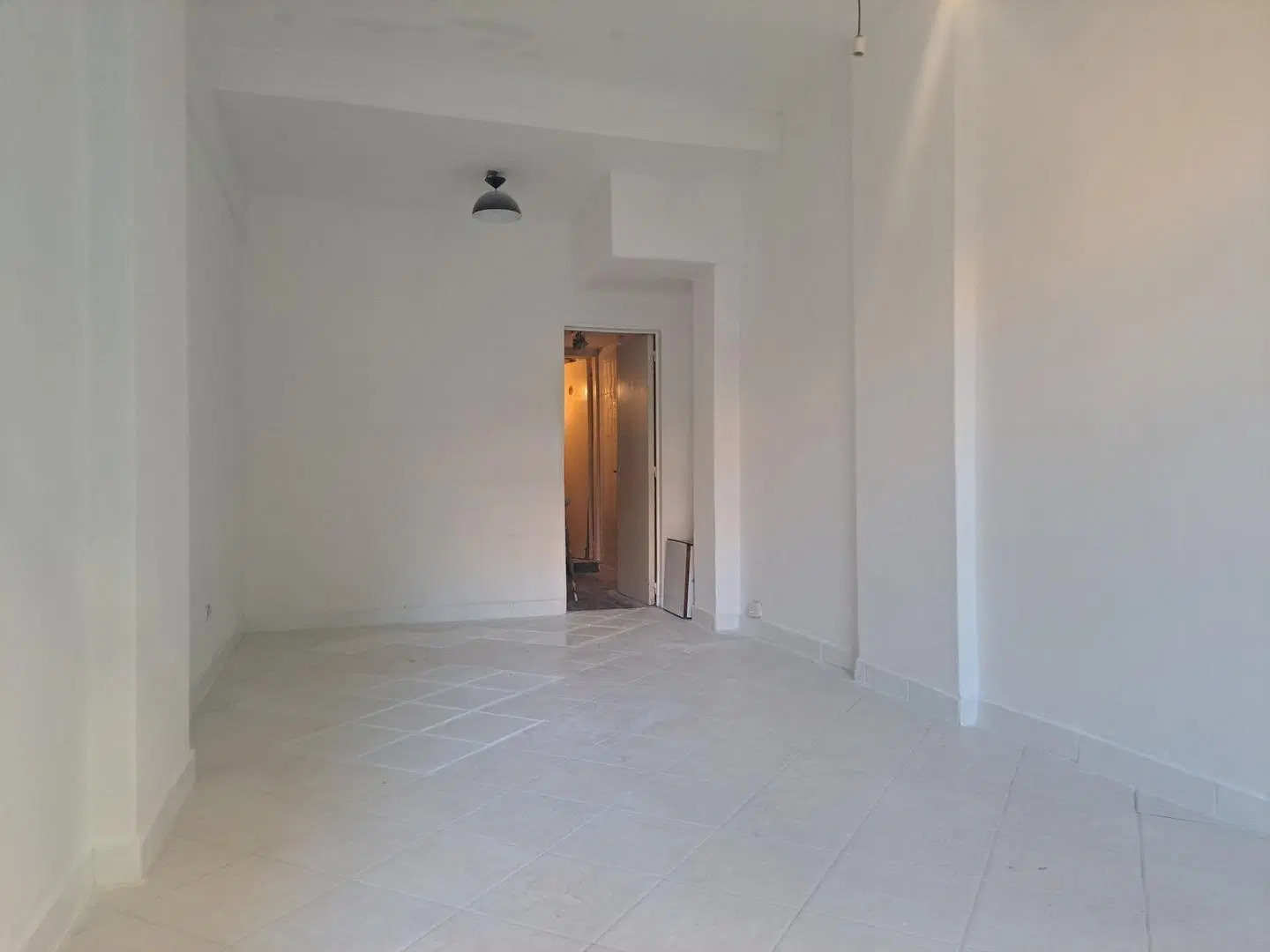 JORGE NEWBERY 3300 - COLEGIALES - LOCAL DE 22 M2 ! 1