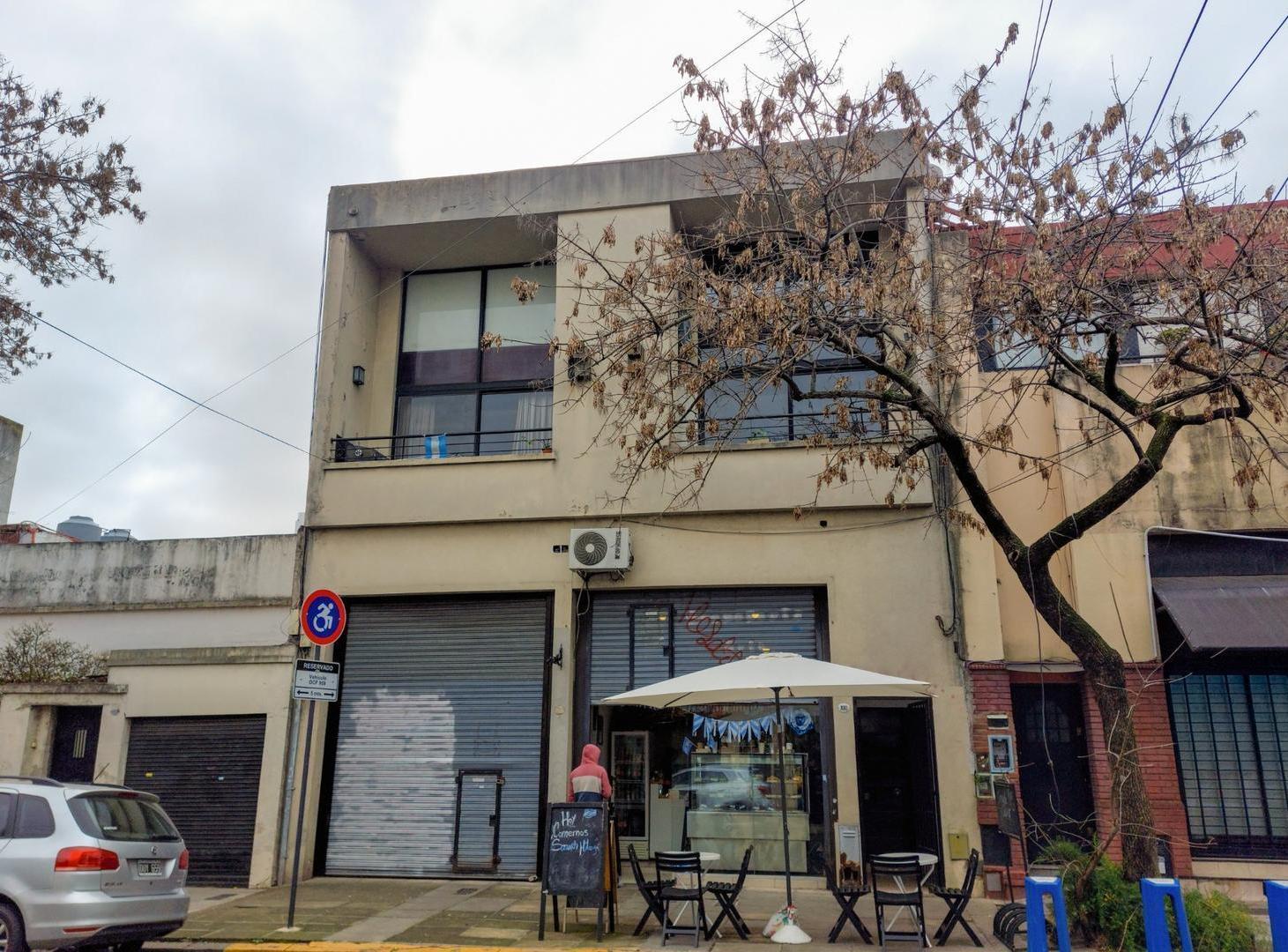 Foto de MODERNO PH AL FRENTE TIPO DÚPLEX DE 3 AMB. SIN EXPENSAS!, imagen 3
