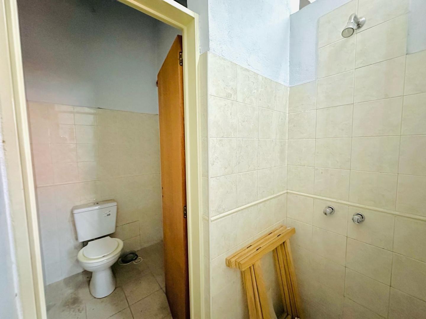 Foto de LOCAL/GALPÓN/ EDIFICIO EN VENTA EN VALENTIN ALSINA, imagen 3