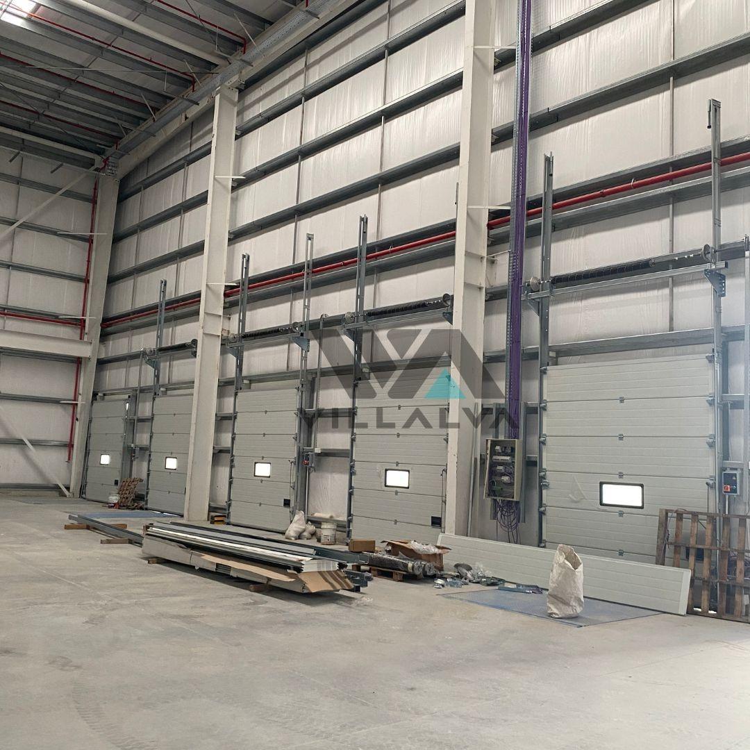 Foto de Alquiler Nave Industrial de 6.300 m² en Norlog, Benavidez., imagen 3