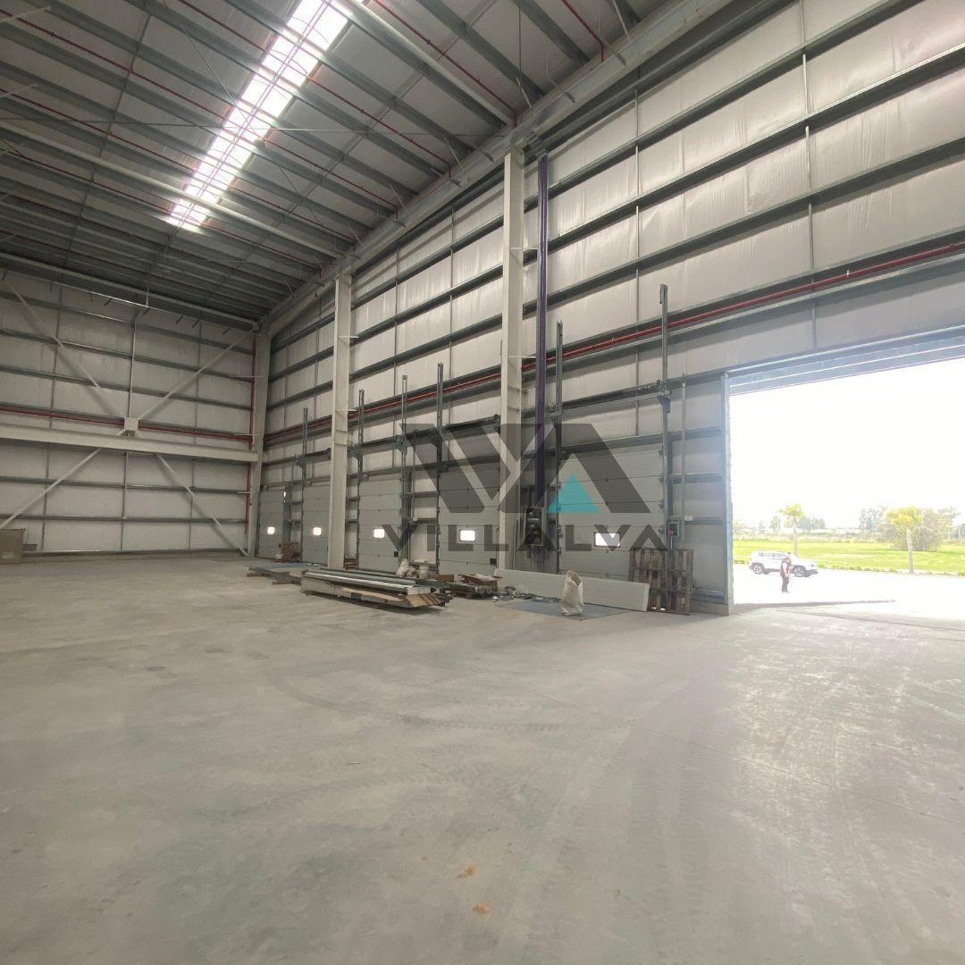 Foto de Alquiler Nave Industrial de 6.300 m² en Norlog, Benavidez., imagen 4
