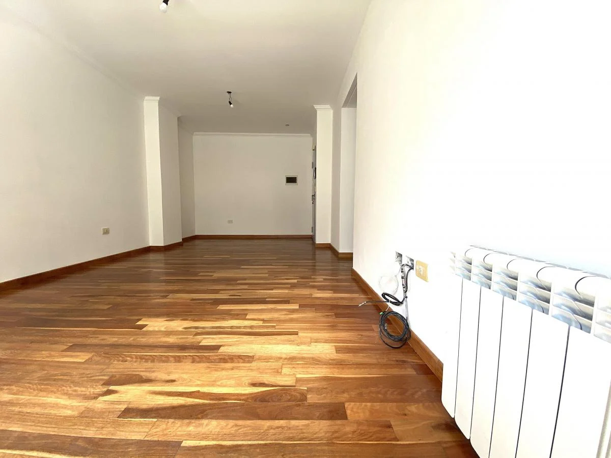 Hermoso Semipiso 2 Ambientes C/balcon Al Frente. Dormitorio en Suite y Toilette. 3