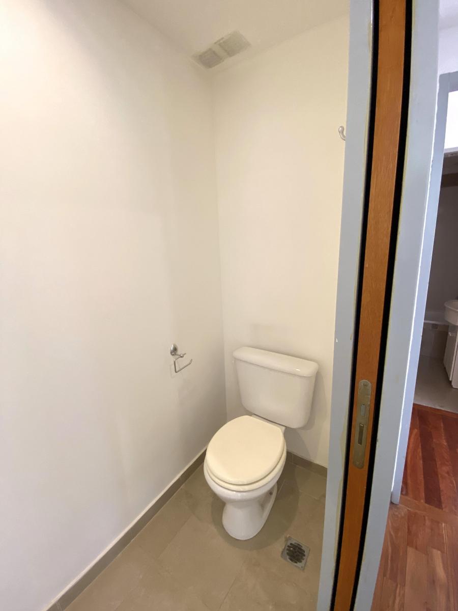 Hermoso Semipiso 2 Ambientes C/balcon Al Frente. Dormitorio en Suite y Toilette. 5