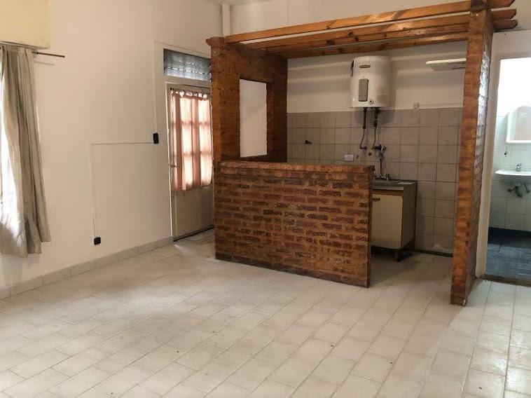 PH Monoambiente. (Local Comercial) Pb Sin Expensas. Ideal Inversion! 1