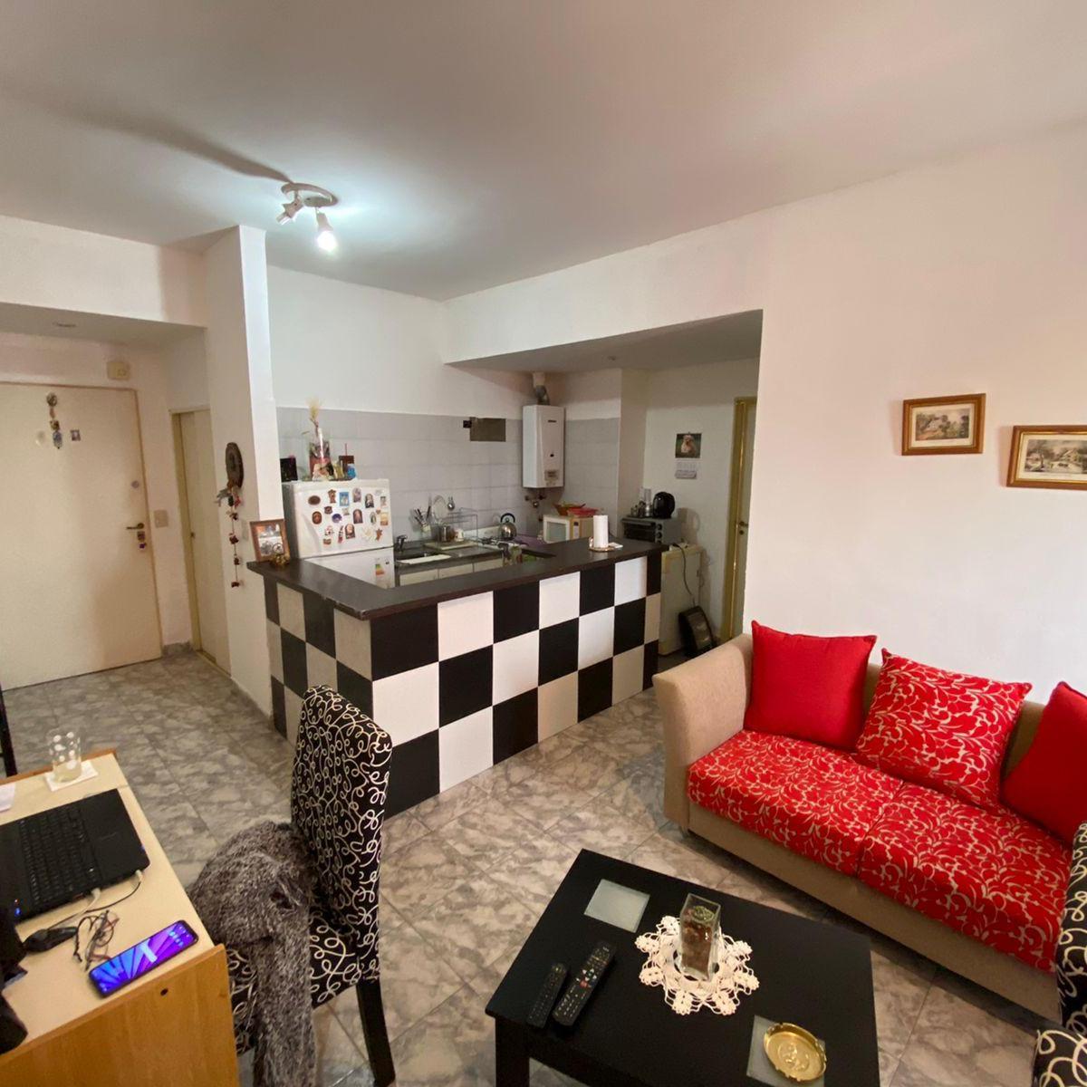 Hermoso depto 2 ambientes en piso 15 con vista abierta a toda la ciudad!!