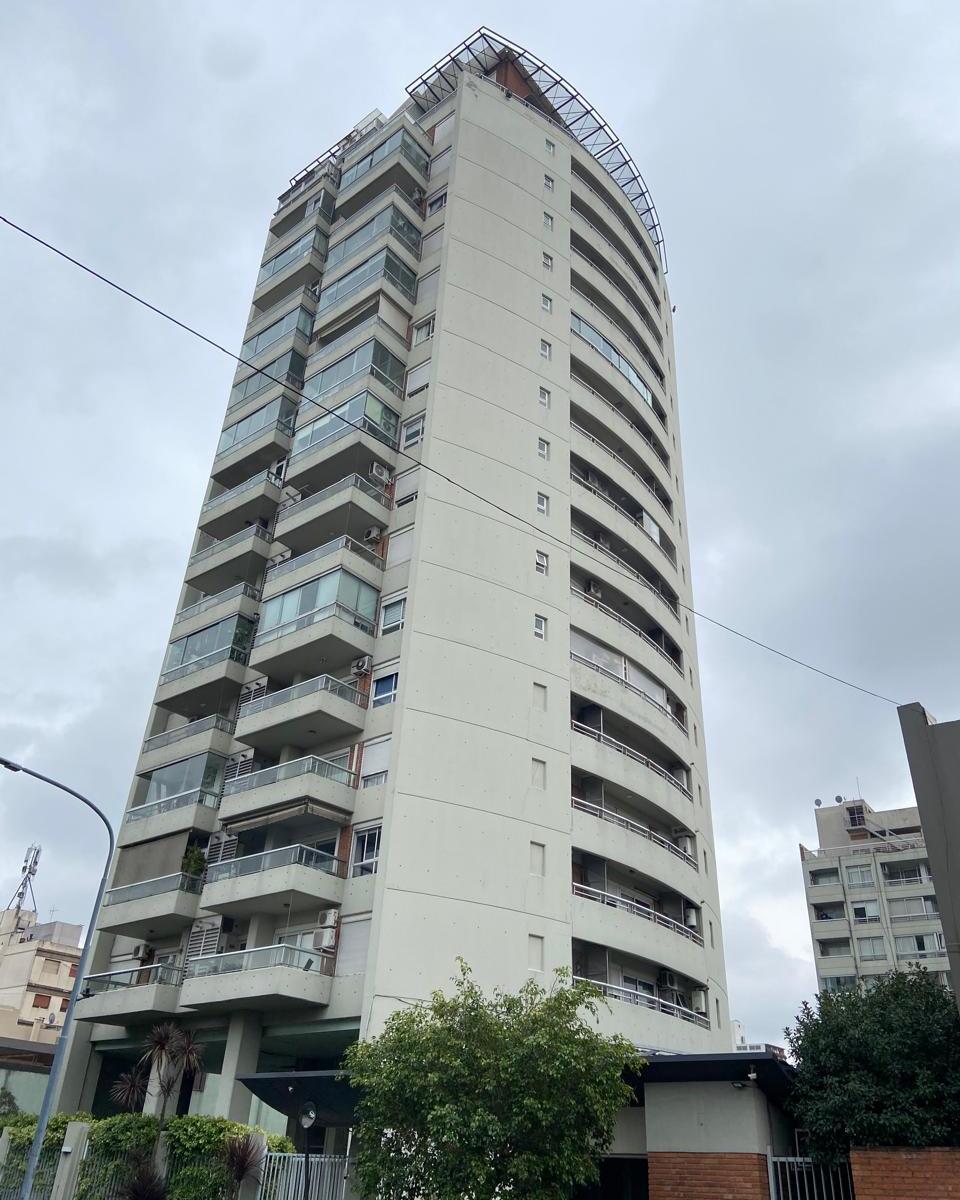 Impecable Departamento de 2 Ambientes C/amenities y Balcon Corido! 1