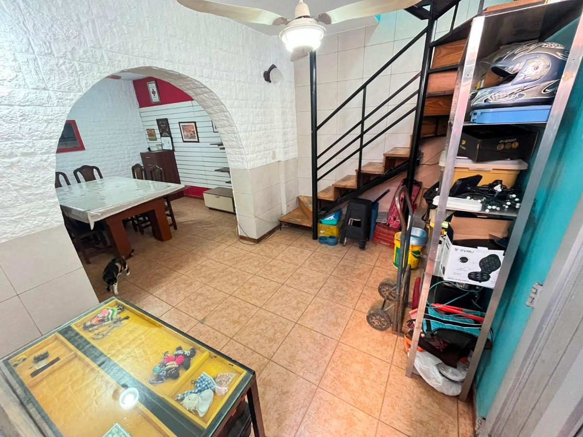 Foto de Excelente PH 4 ambientes con terraza!!, imagen 2