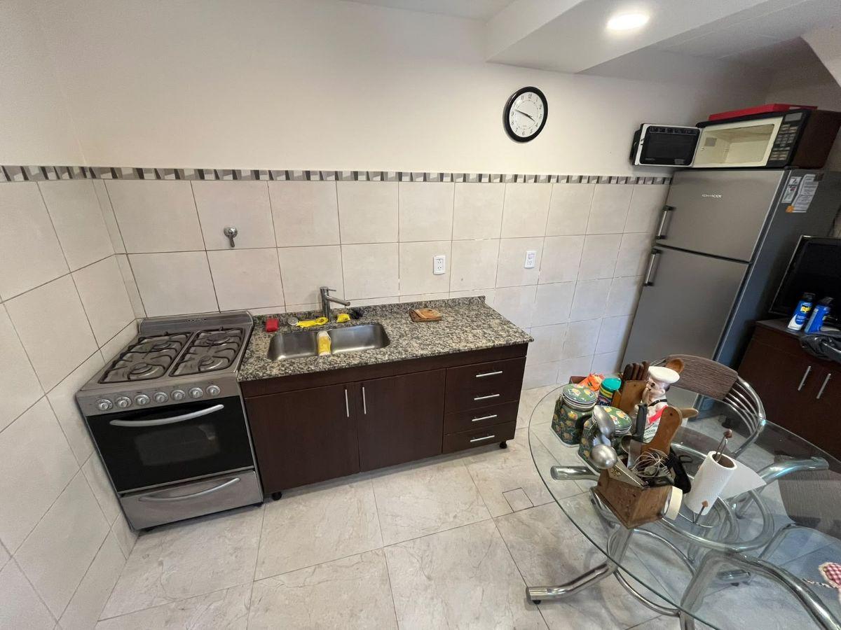 Foto de Excelente PH 3 ambientes planta baja con terraza y quincho!!!, imagen 1
