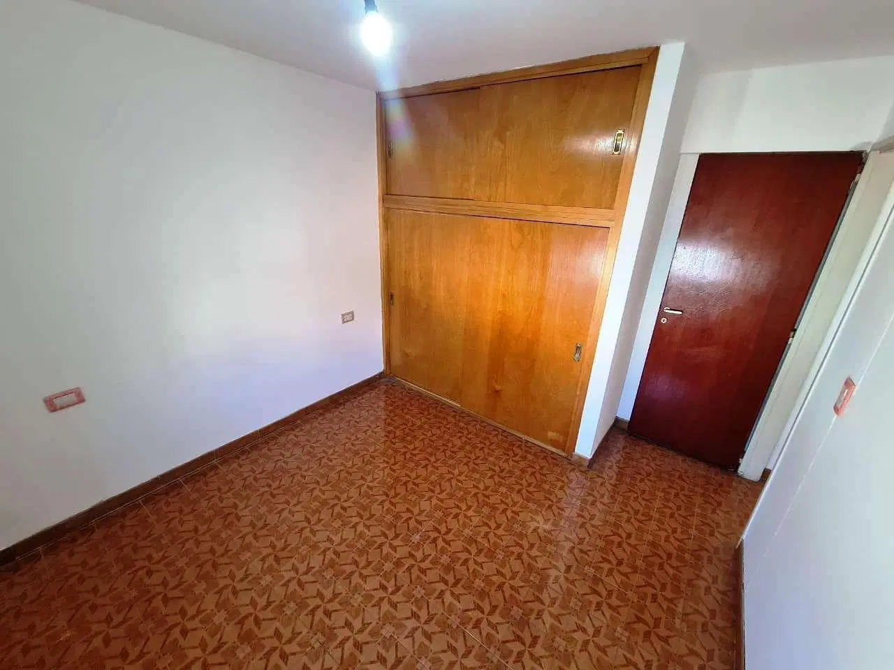 Departamento EN VENTA DE 3 AMBIENTES. PIÑEYRO, AVELLANEDA. 5