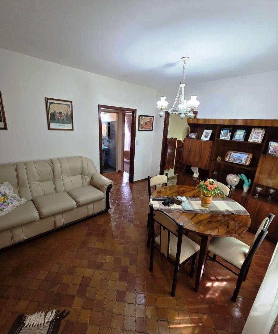 Foto de VENTA GALPÓN + DOS DEPTOS. DE TRES AMBIENTES EN BLOCK, imagen 1