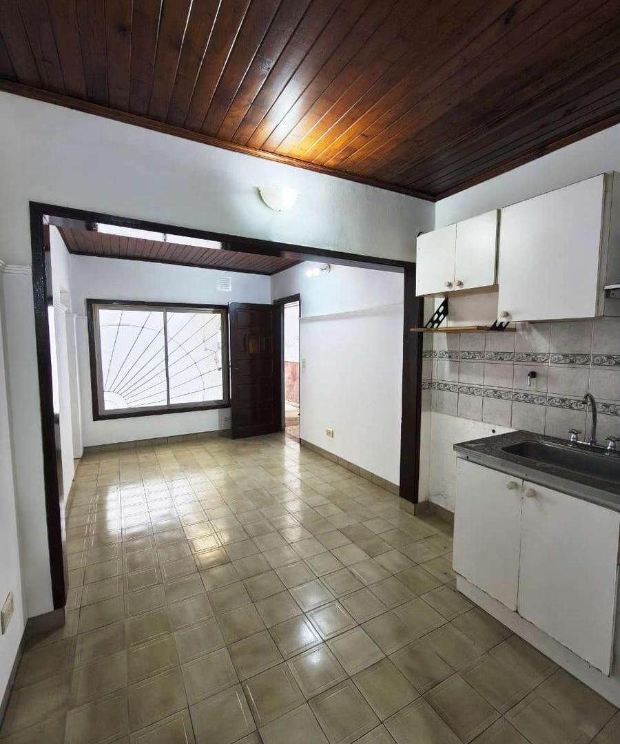 Foto de DEPARTAMENTO DE 3 AMBIENTES EN ALQUILER - JUAN FARRELL AL 2400, LANÚS, imagen 3