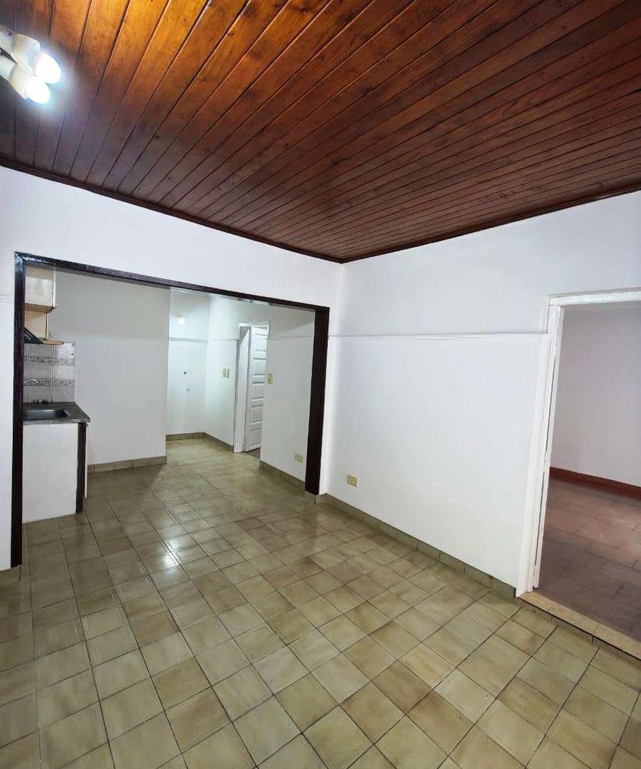 Foto de DEPARTAMENTO DE 3 AMBIENTES EN ALQUILER - JUAN FARRELL AL 2400, LANÚS, imagen 2