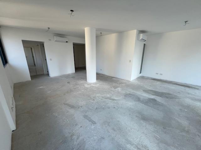 Venta Piso 4 Ambientes 4 Baños Dependencia Pileta Parrilla Luminoso Full Amenities Torre Evoque Belg 5