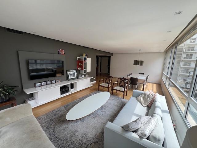 Venta Piso Torre 3 Dorm. 3 Baños 2 Cocheras Seguridad 24 Hrs Pileta Belgrano 1