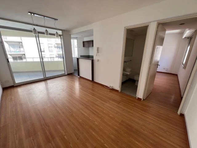 Alquiler 2 ambientes 2 baños Cochera Terraza Pileta Solarium Luz Barrio Norte 3