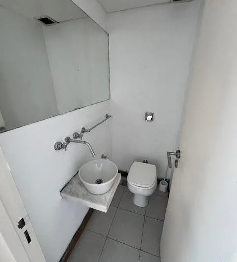Alquiler 2 ambientes 2 baños Cochera Terraza Pileta Solarium Luz Barrio Norte 2
