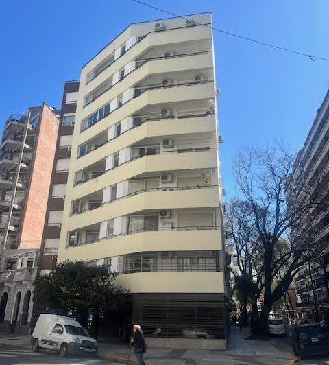 Alquiler 2 ambientes 2 baños Cochera Terraza Pileta Solarium Luz Barrio Norte 2