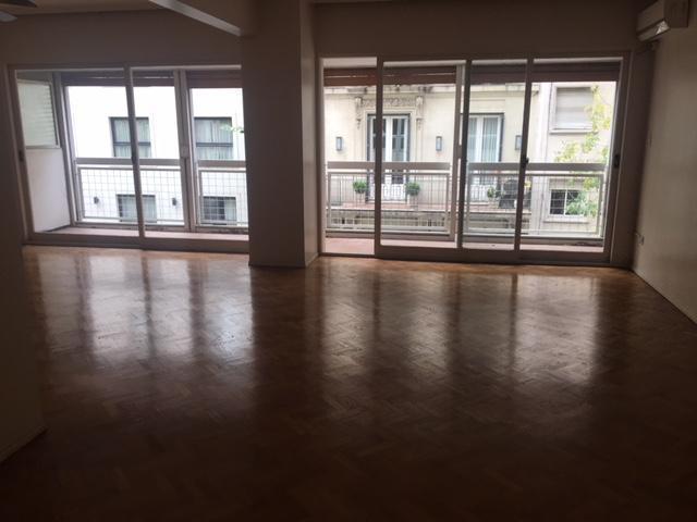 Foto de Venta Piso 3 dormitorios Dependencia 4 baños Cochera Patio Bullrich, imagen 4