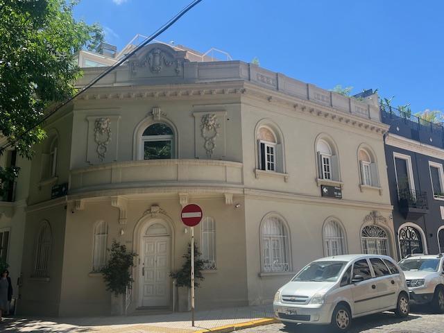 Alquiler Casa en Malasia y Gorostiaga Zona Embajadas Belgrano
