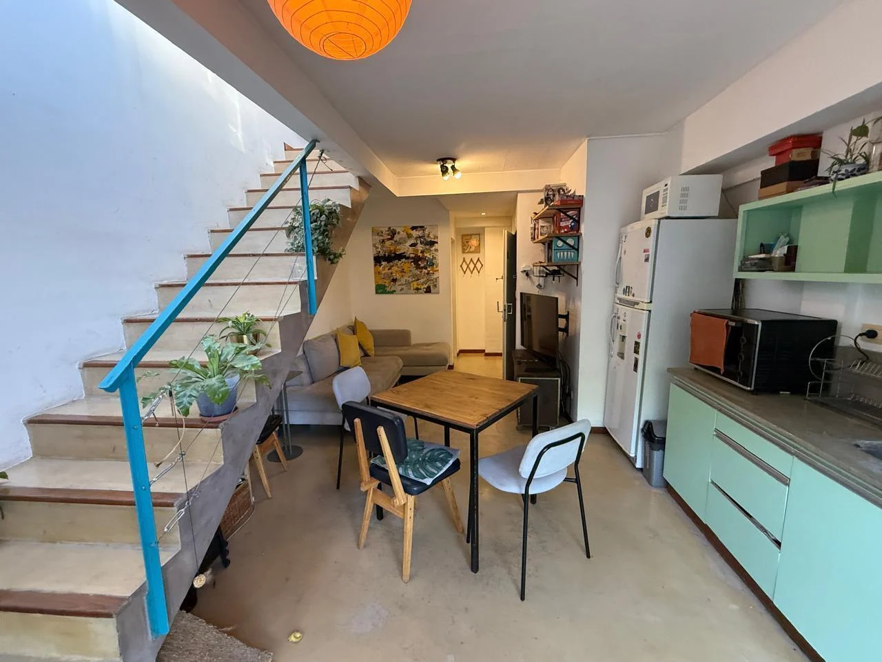 Venta 2 ambientes en duplex 2 baños balcones terrazas Muy luminoso Chacarita