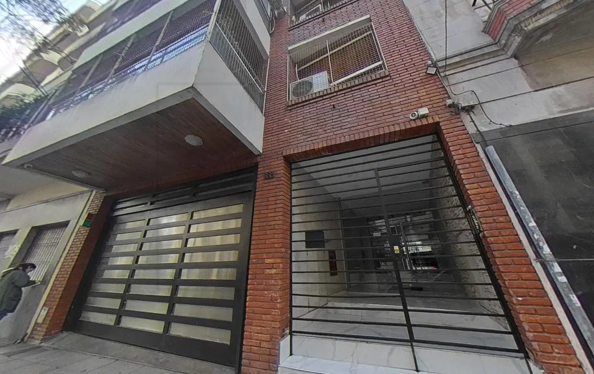Alquiler Piso 120 mts2 3 dormitorios 4 baños Cochera Balcón aterrazado Palermo 3