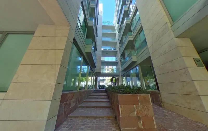 Alquiler Piso 3 dormitorios 4 baños dependencia Terraza pileta seguridad 24 horas parrilla Belgrano 8